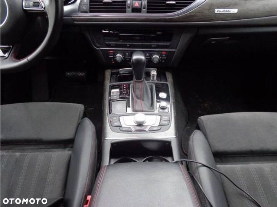 Audi A6 Avant 2.0 TDI Quattro S tronic - 14