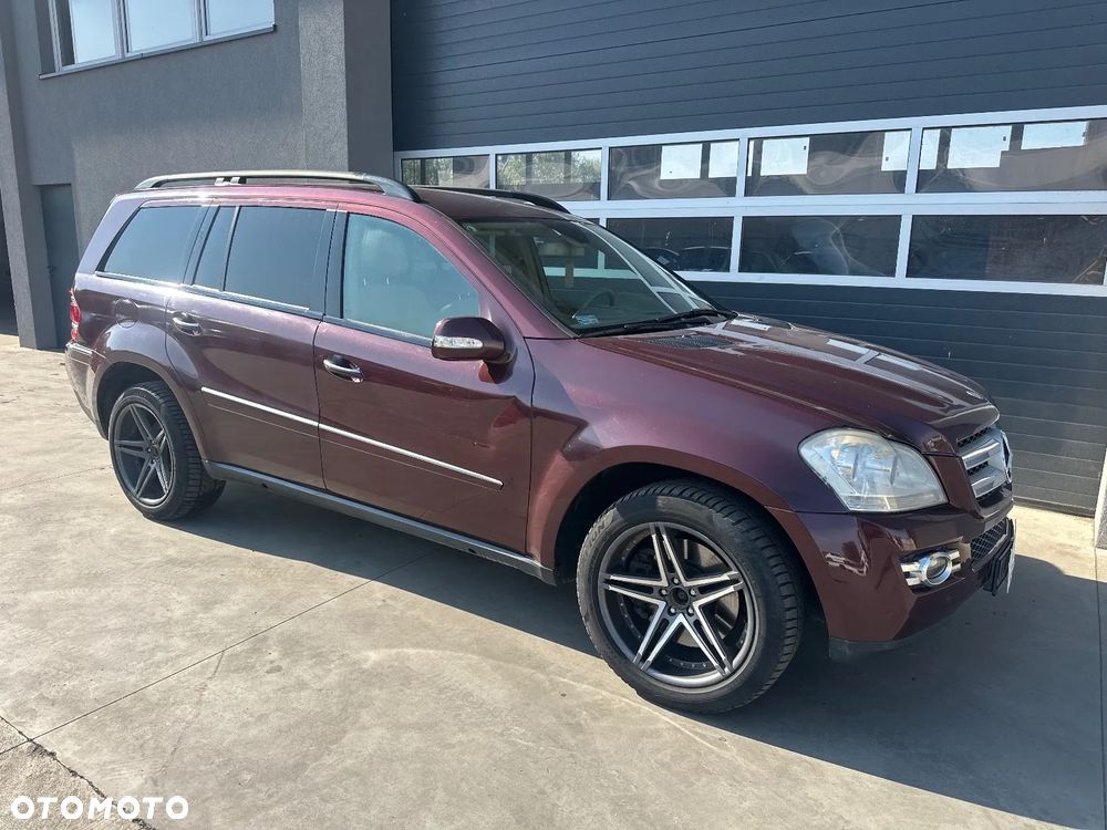 Mercedes-Benz GL - 8