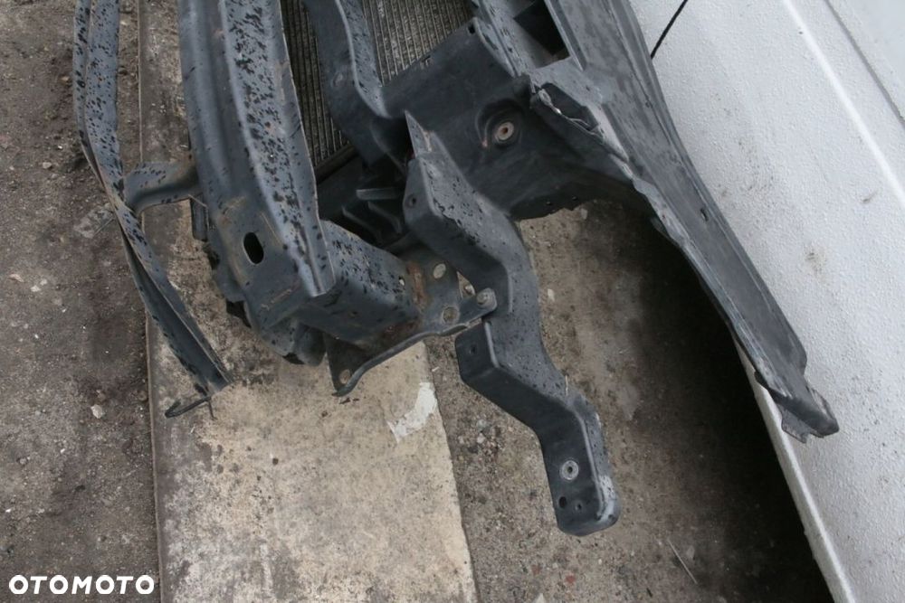 pas przód VW Passat B6 2.0 TDI - 2