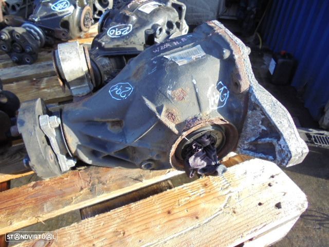 Diferencial 20735005 A2093510205 MERCEDES C S204 W204 FASE 2  2012 200CDI 136CV 5P PRETO TRÁS - 3