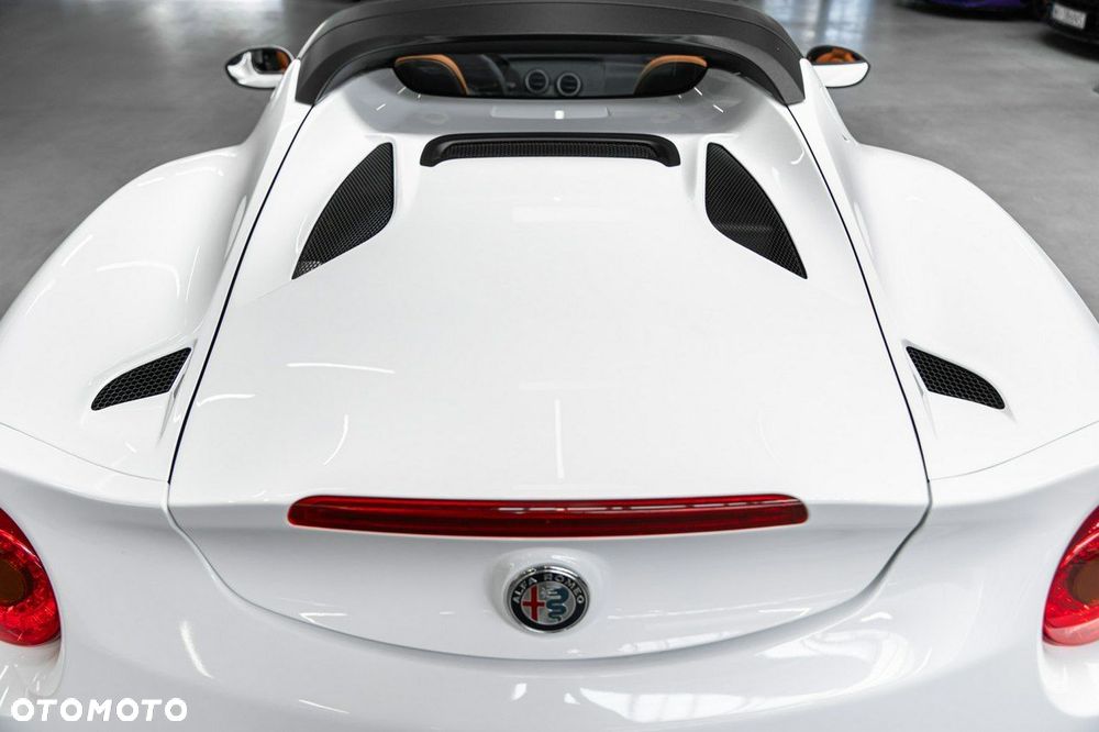Alfa Romeo 4C - 20