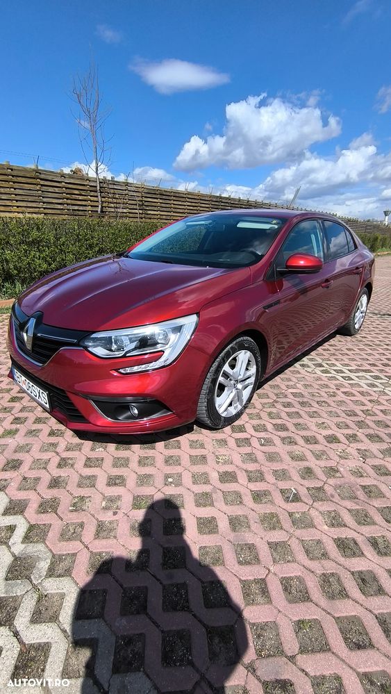 Renault Megane TCe Business - 7