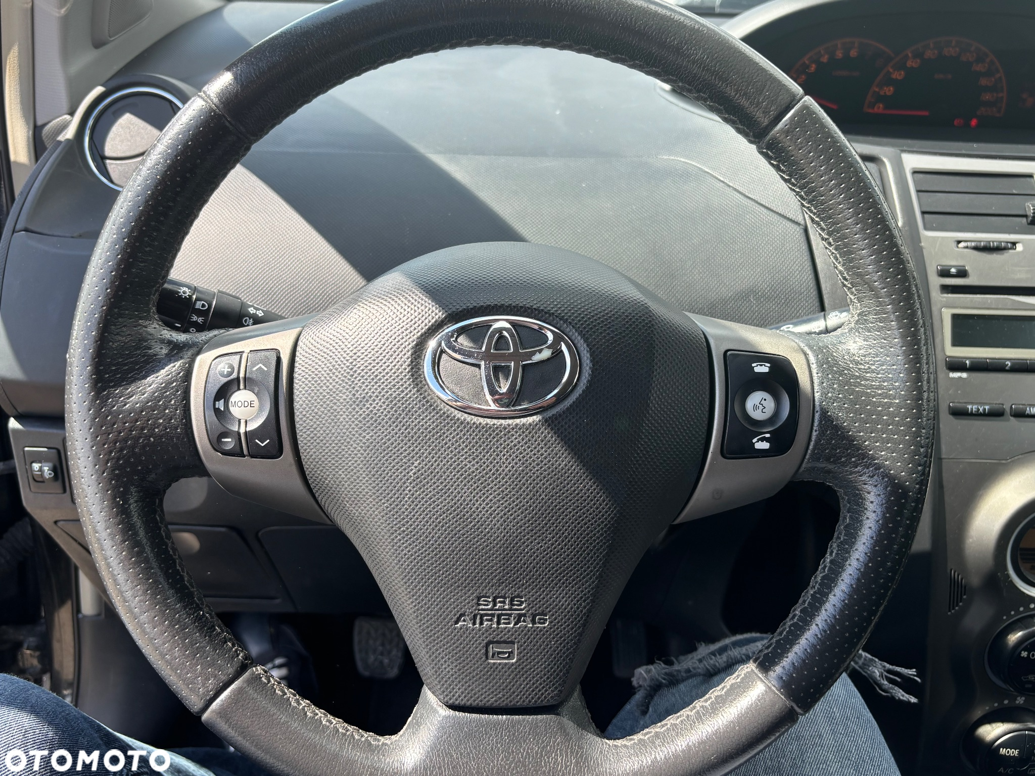 Toyota Yaris 1.33 VVT-i Edition - 35