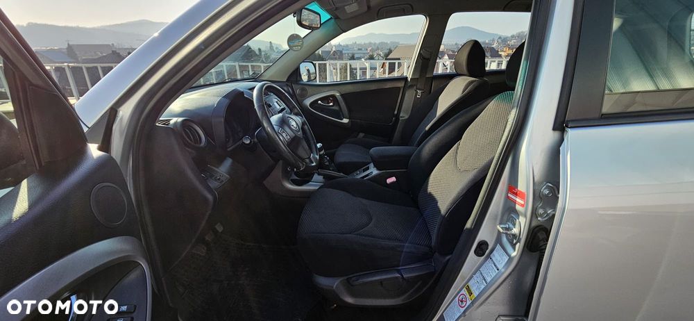 Toyota RAV4 2.2 D-4D 4x4 Executive - 5