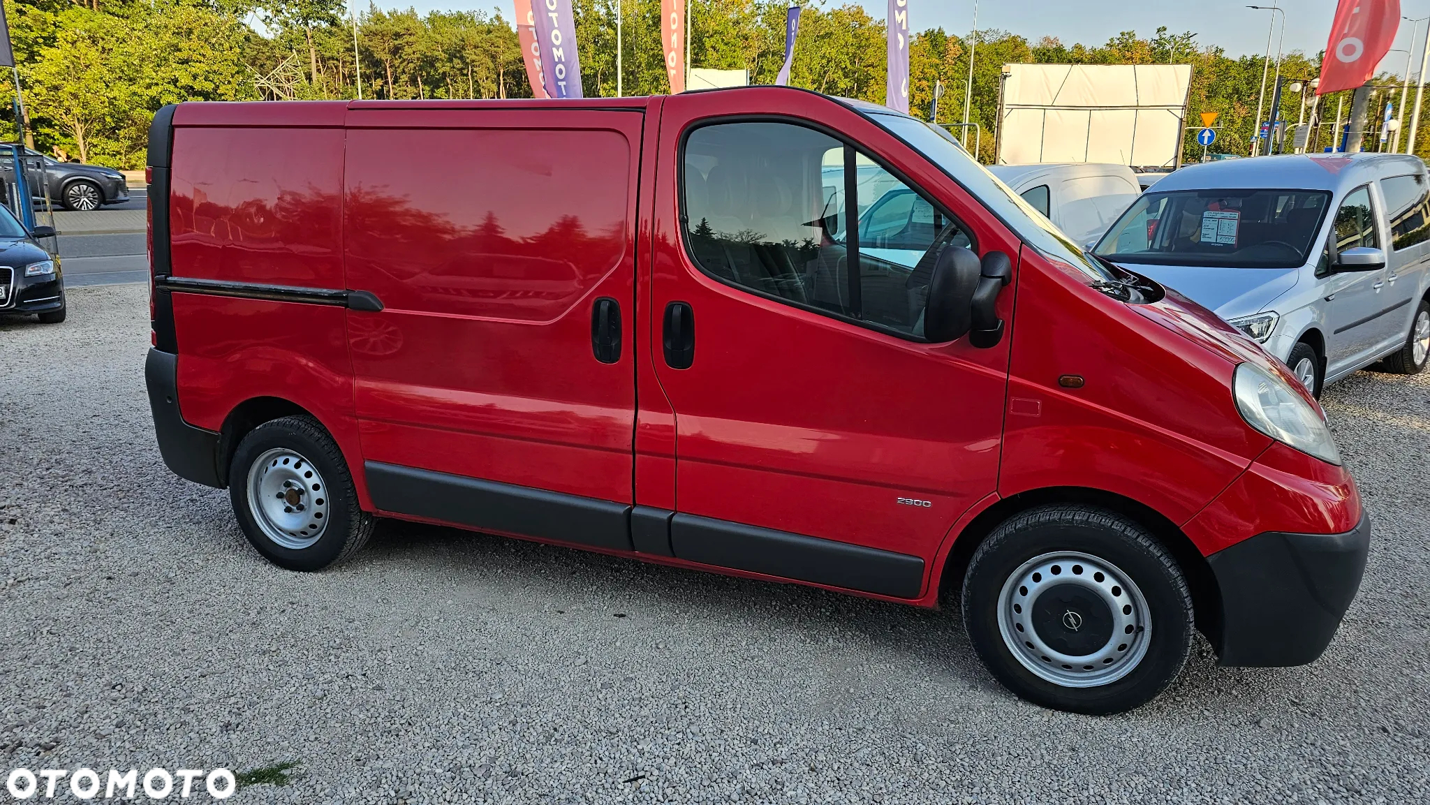 Opel Vivaro - 32