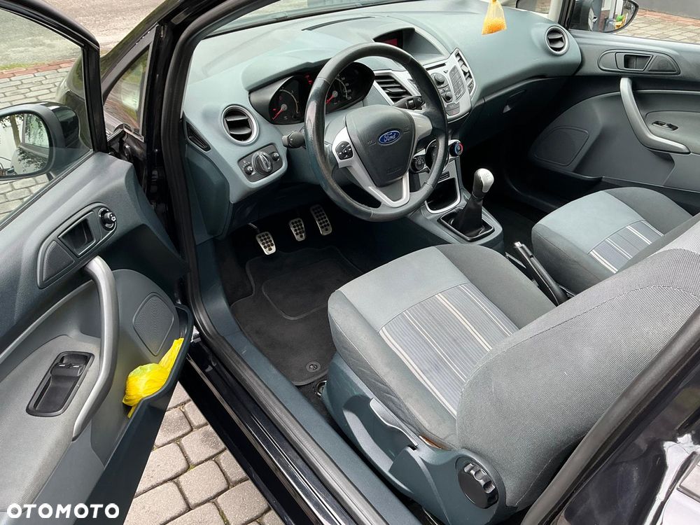 Ford Fiesta - 6