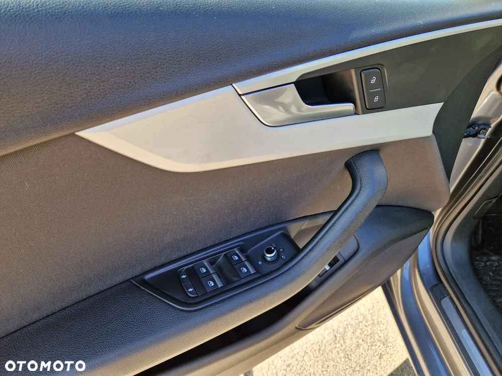 Audi A4 Avant 2.0 TDI design - 5