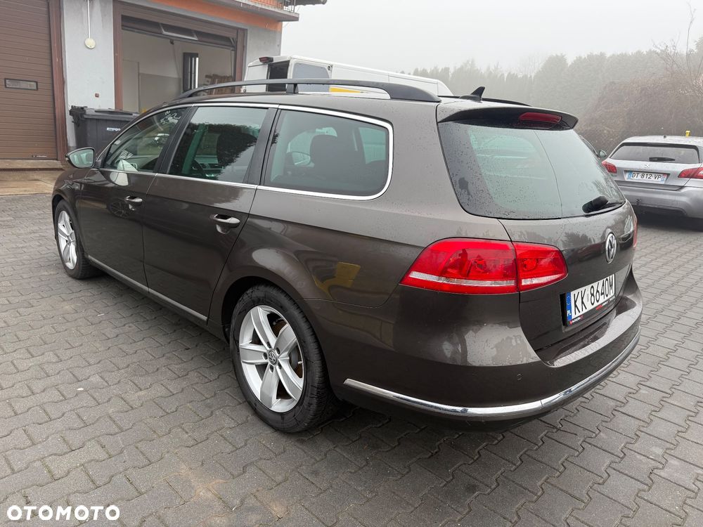 Volkswagen Passat 2.0 TDI Comfortline DSG - 7