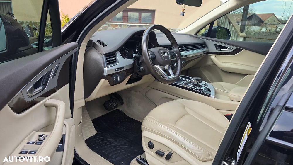 Audi Q7 - 5