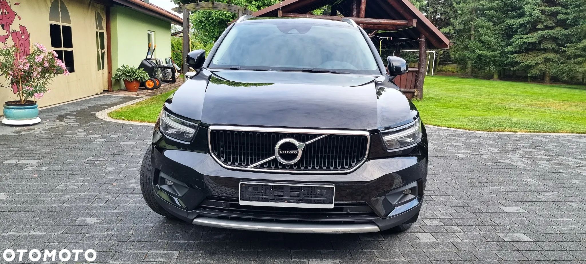 Volvo XC 40 D3 Momentum Pro - 1