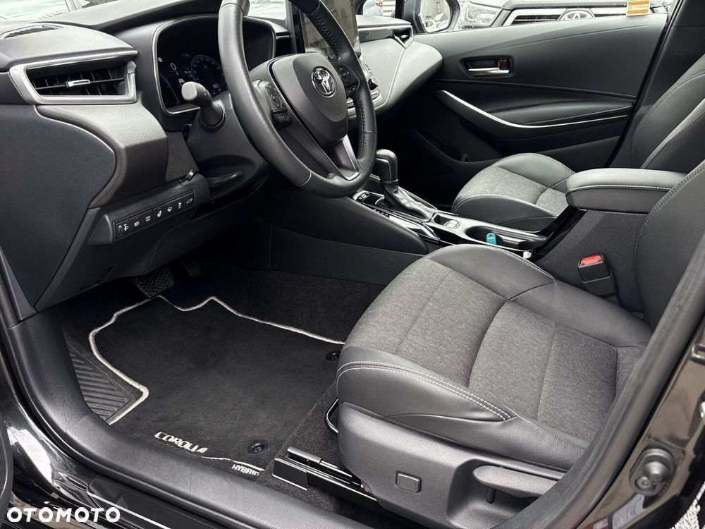 Toyota Corolla 1.8 Hybrid Style - 12