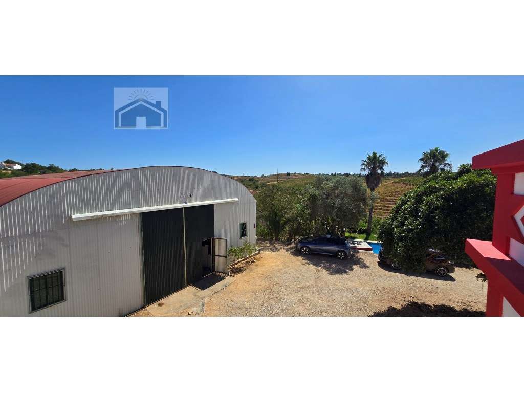 Quinta Exclusiva em Silves com 3 hectares, Piscina e Armazém - Grande imagem: 5/48