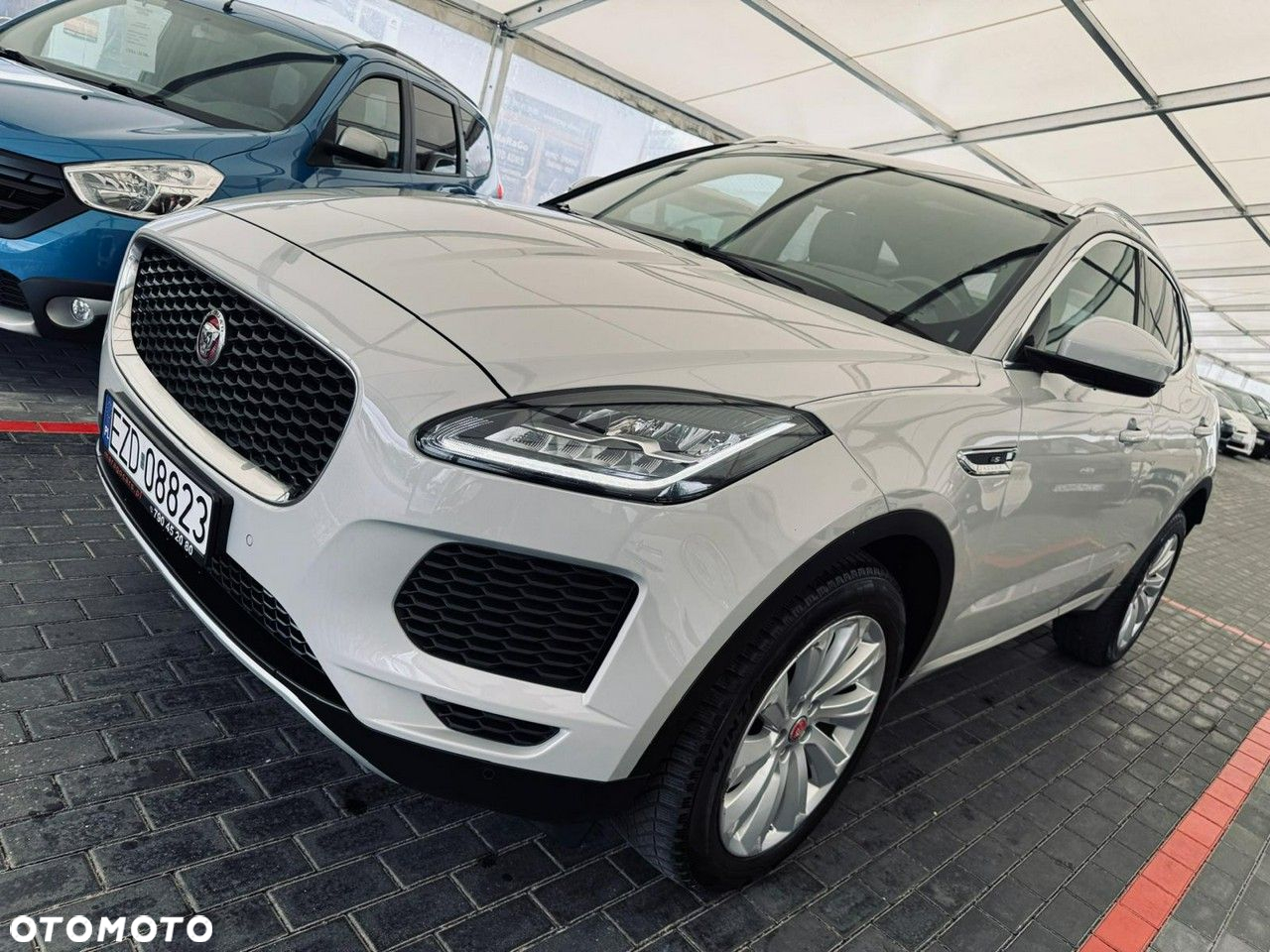 Jaguar E-Pace - 6