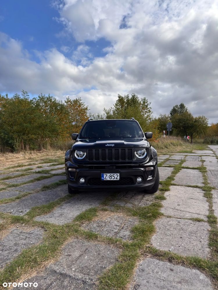 Jeep Renegade - 32