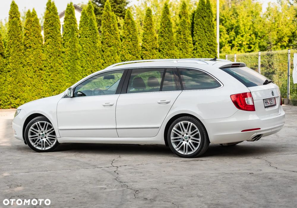 Skoda Superb 1.8 TSI Exclusive - 9