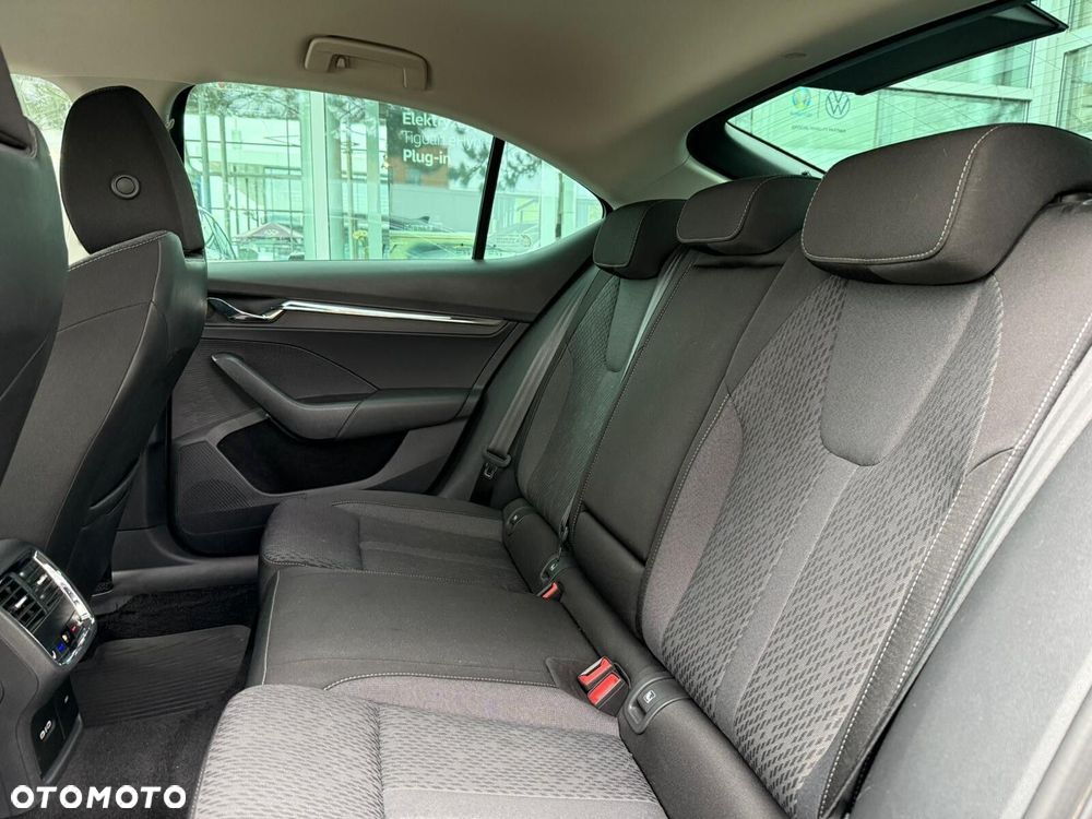 Skoda Octavia 1.5 TSI ACT Style DSG - 13