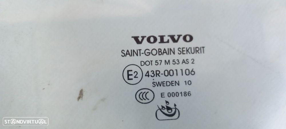Vidro porta frente esquerda VOLVO V50 (MW) - 2
