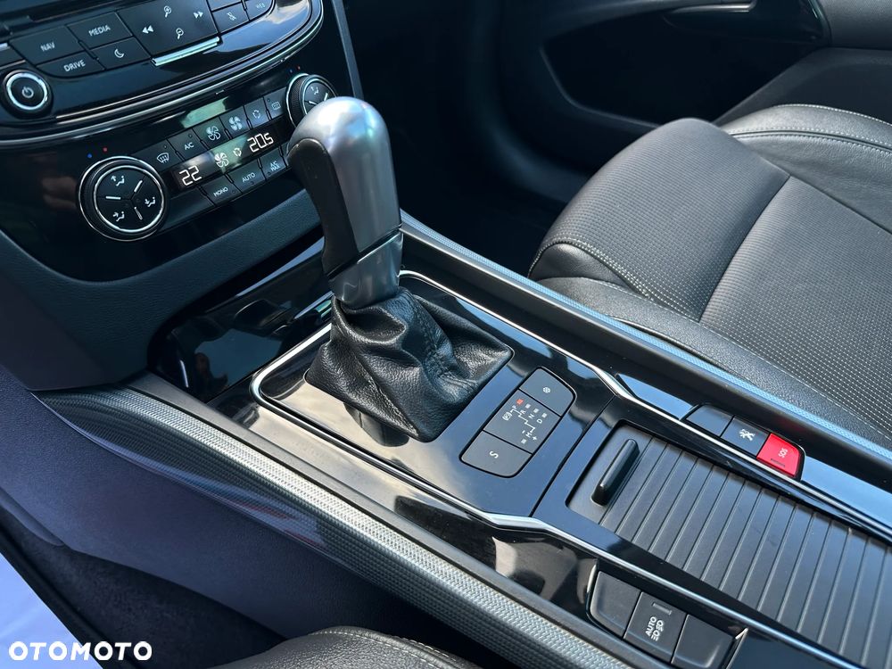 Peugeot 508 SW BlueHDi 180 EAT6 Stop&Start Allure - 26