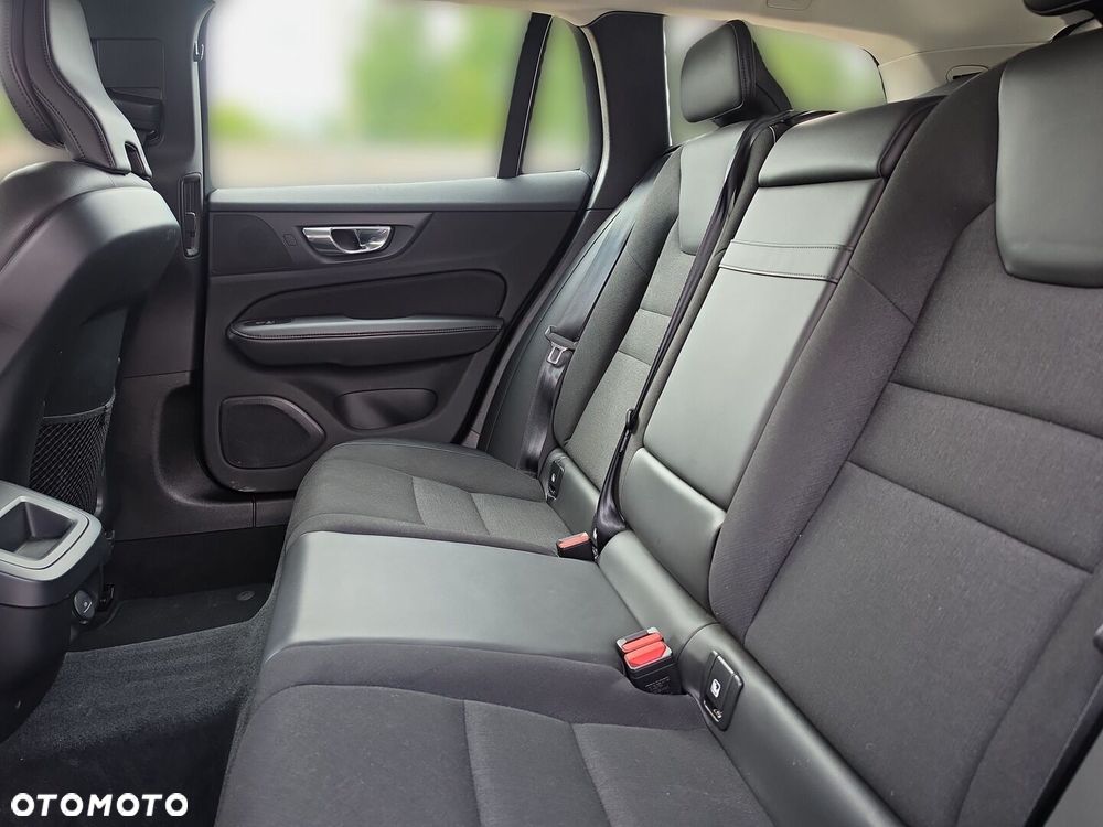 Volvo V60 - 24