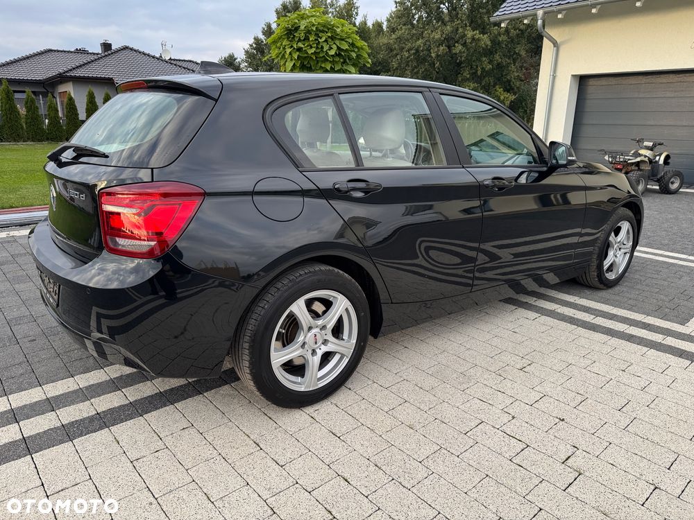 BMW Seria 1 120d - 12