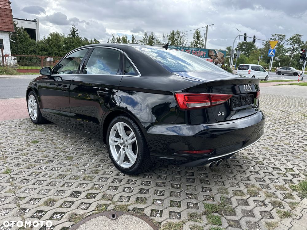 Audi A3 Sportback - 3