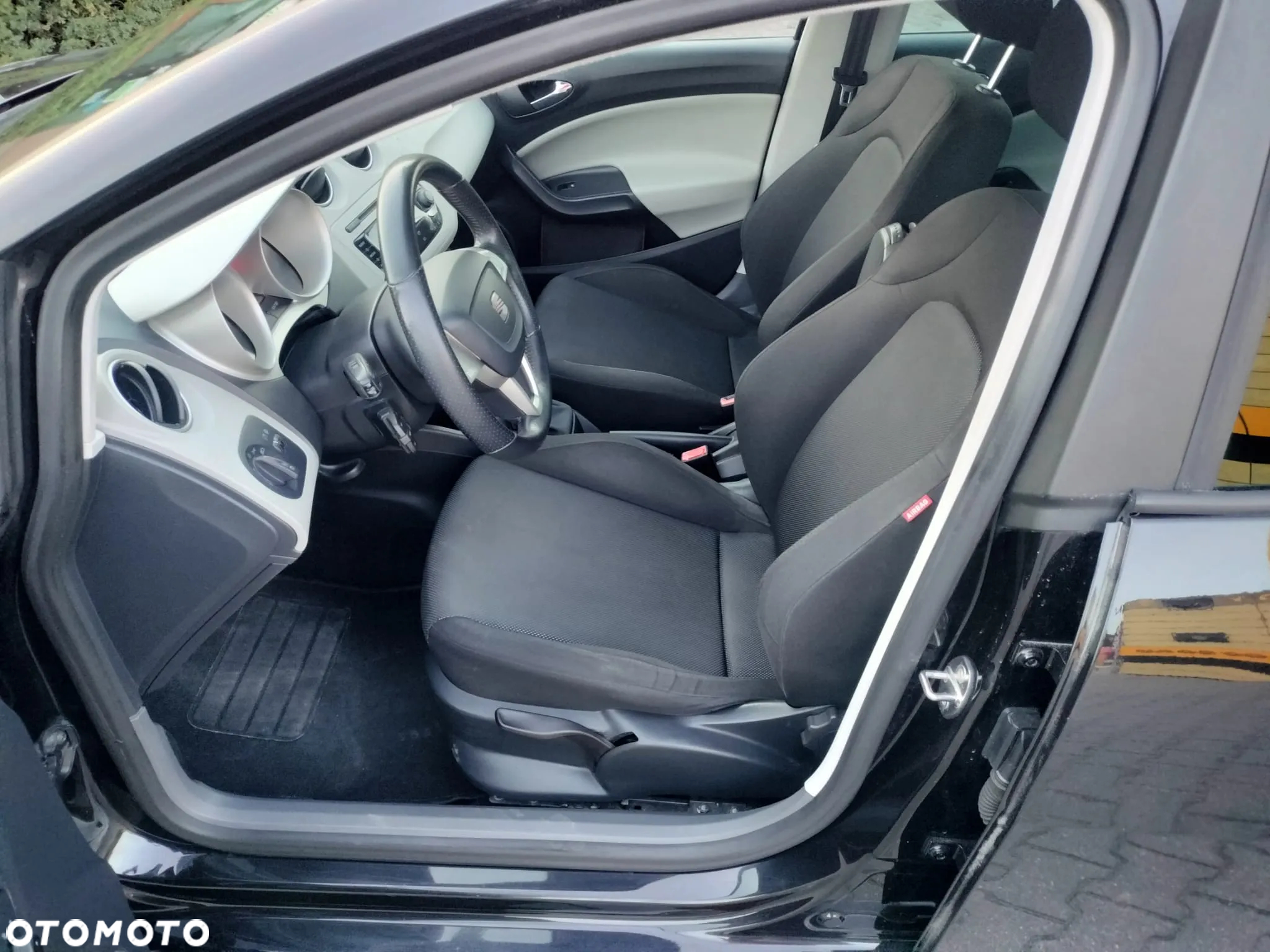 Seat Ibiza 1.6 16V Sport - 10