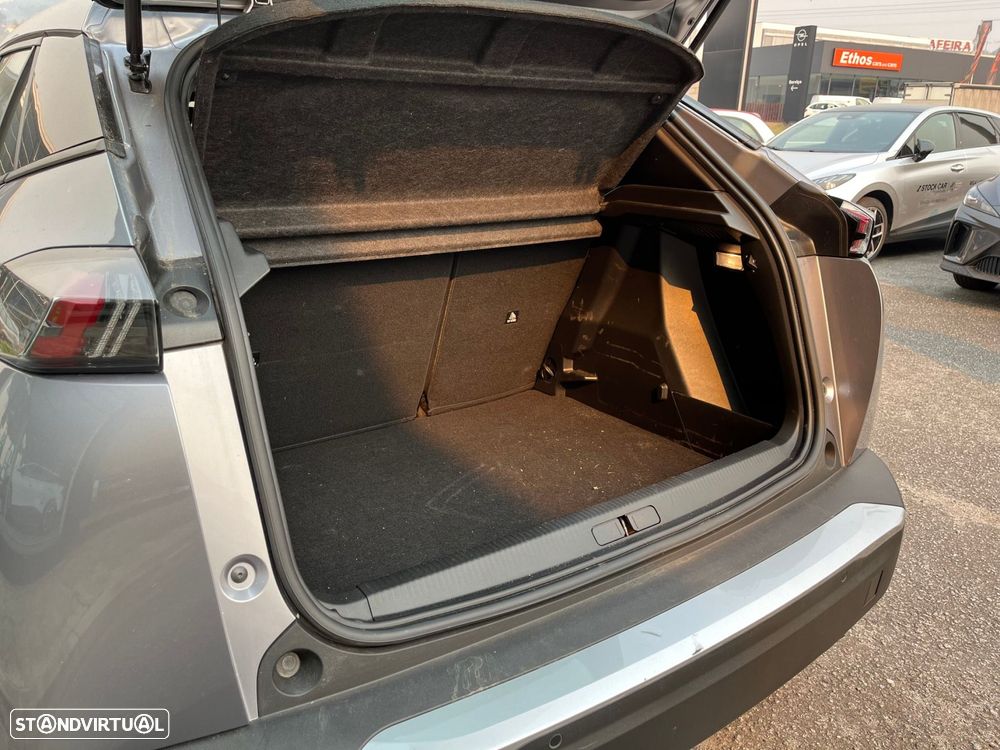 Peugeot 2008 1.2 PureTech Active Pack - 6