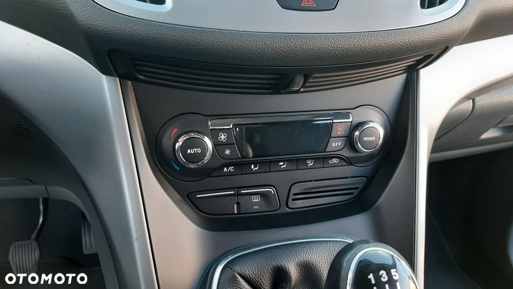 Ford C-MAX 1.6 Trend - 11