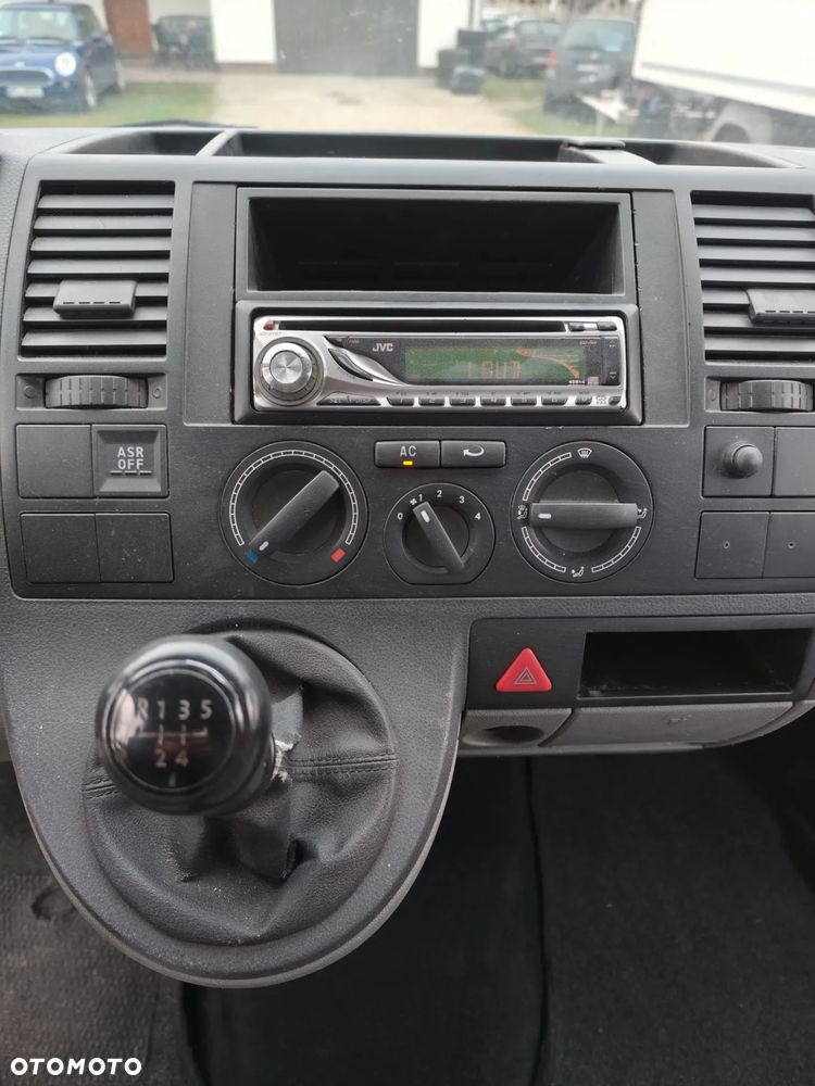 Volkswagen Transporter - 6