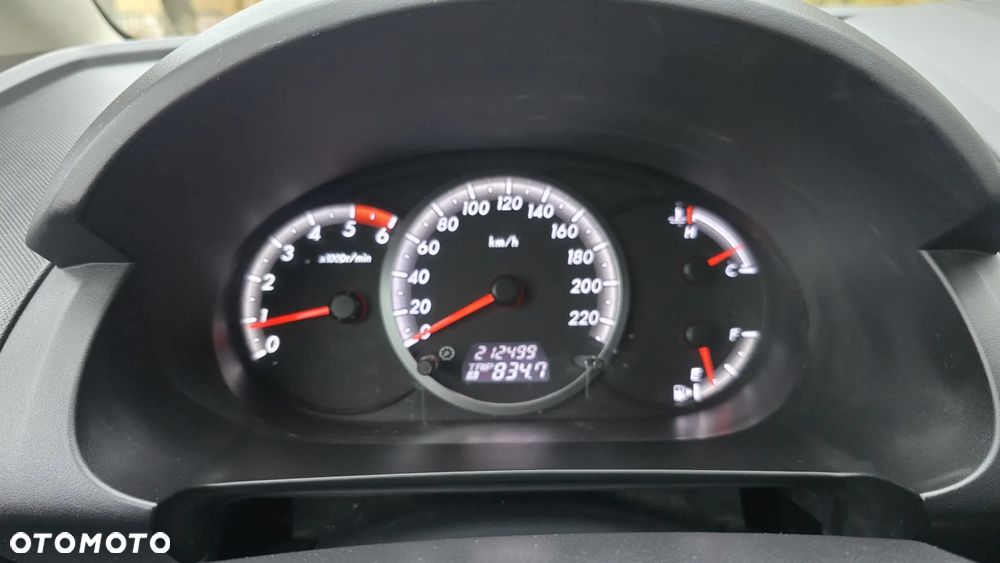 Mazda 5 2.0 CD DPF Exclusive - 29