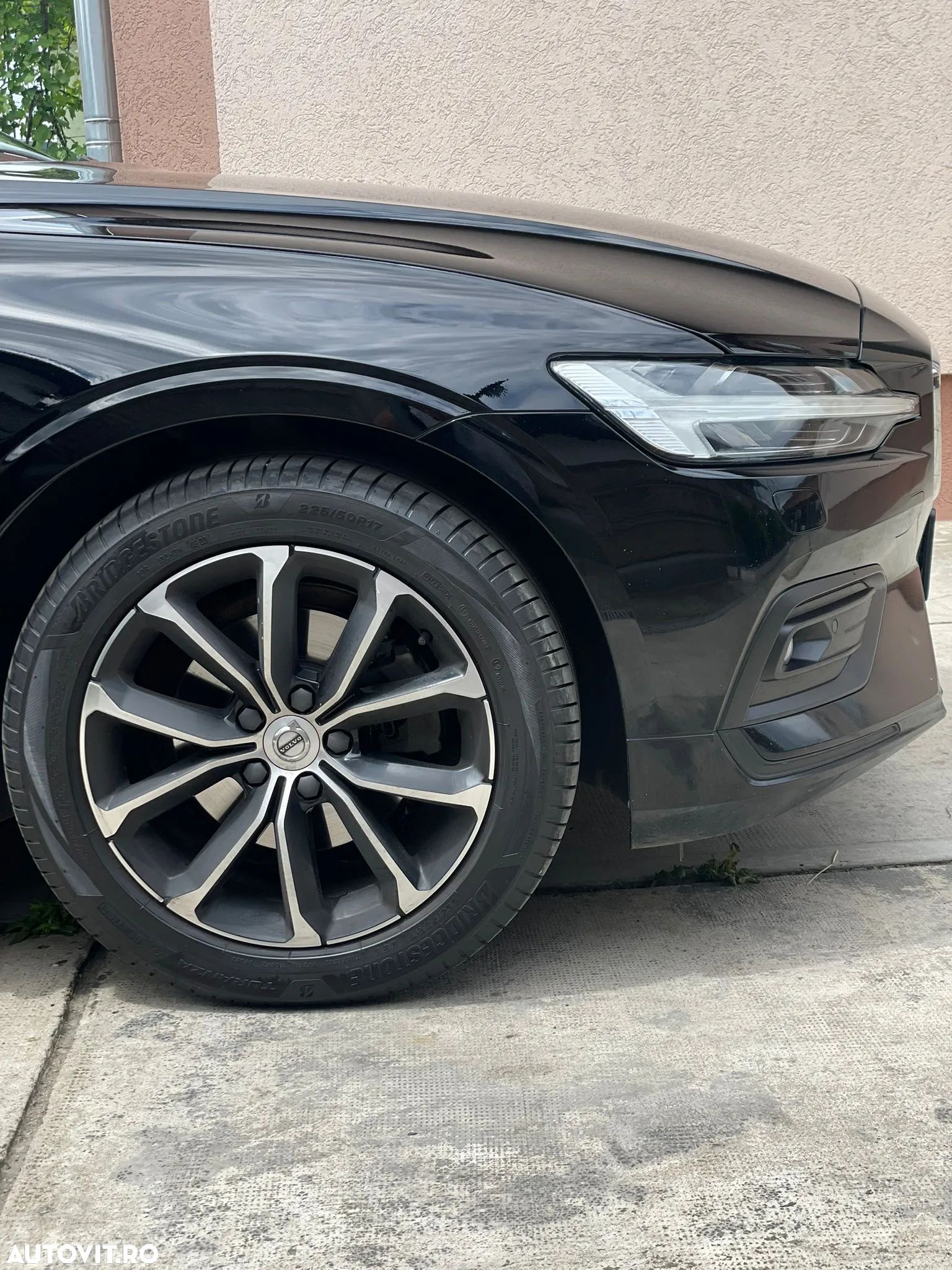 Volvo V60 D3 Momentum Pro - 9