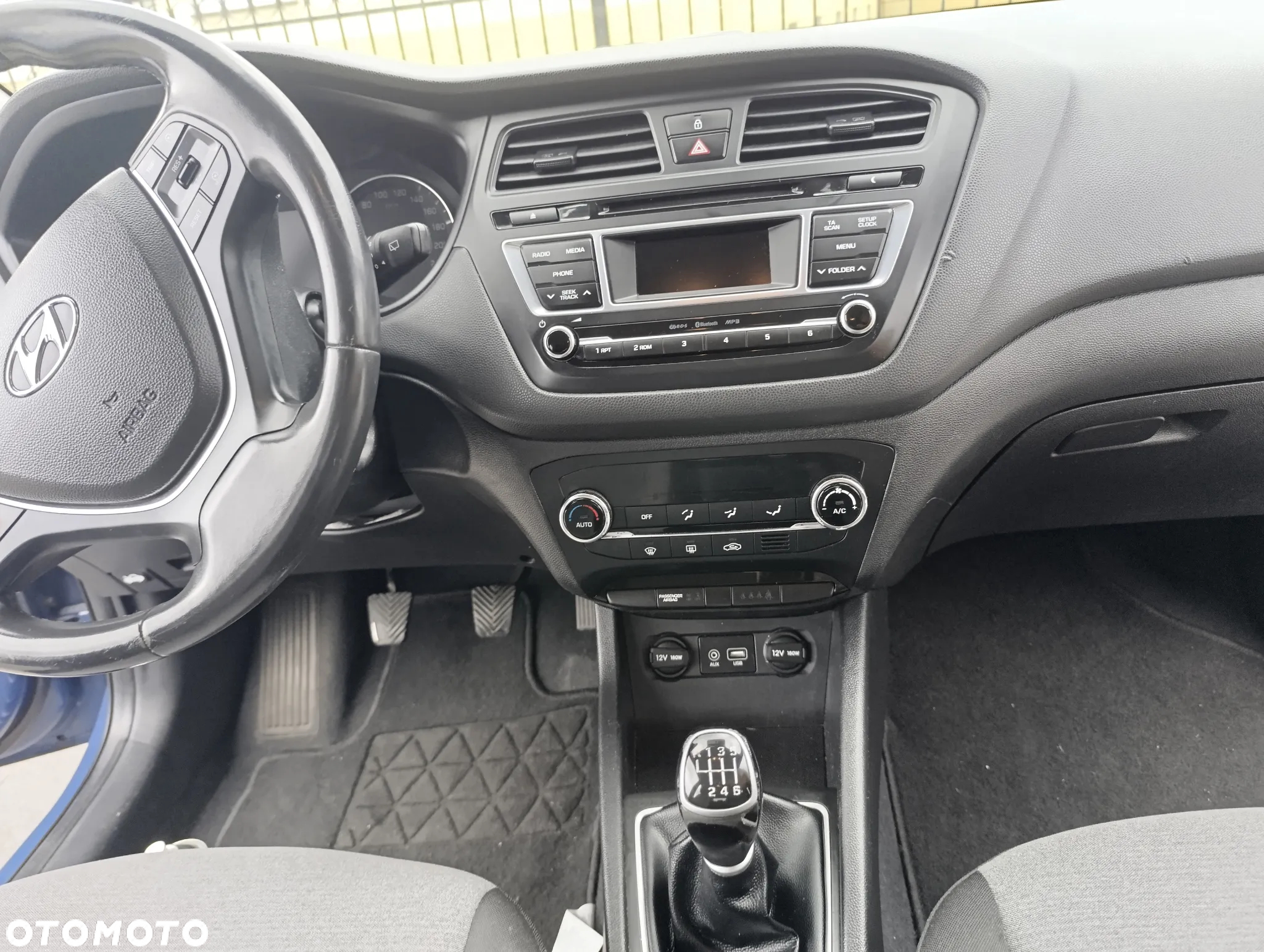 Hyundai i20 1.4 CRDi Comfort - 11