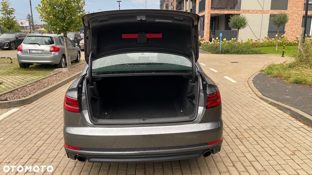 Audi A4 Limousine 2.0 TFSI Quattro Sport S tronic - 10