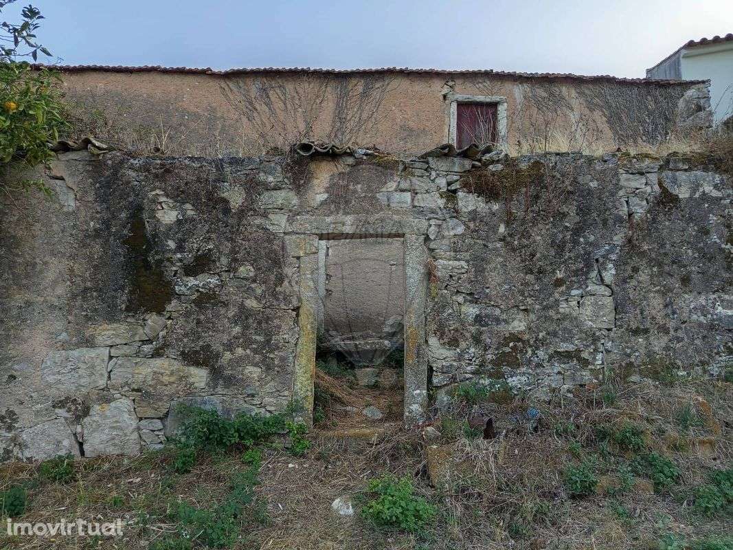 Moradia T2 para venda - Grande imagem: 3/7