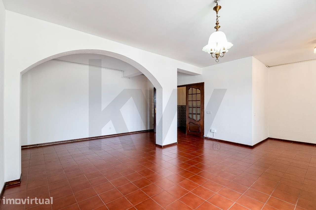 Apartamento T3 no Centro de São Mamede de Infesta | Lugar de Garagem - Grande imagem: 4/19