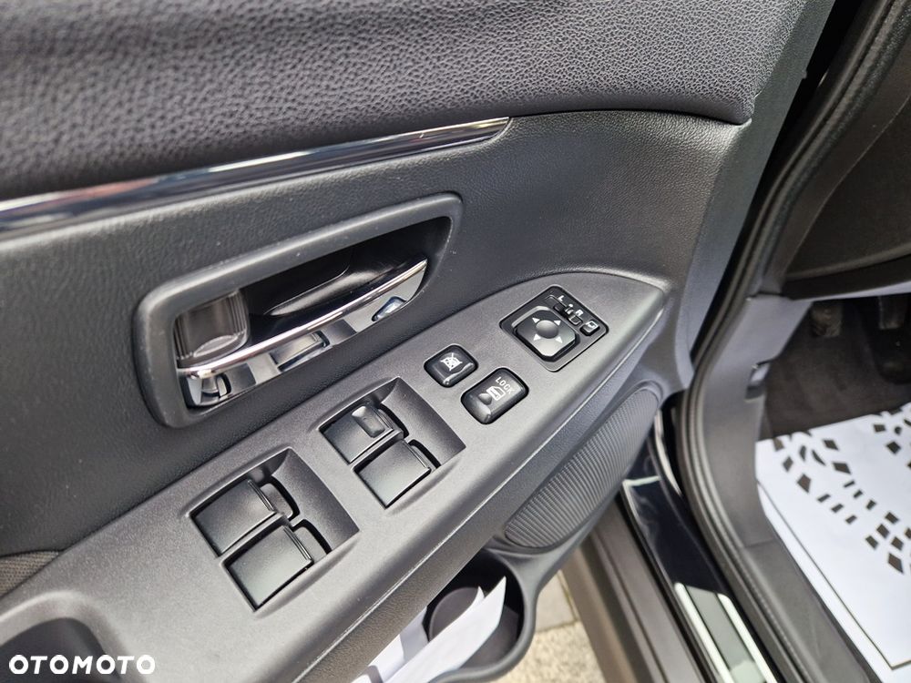 Mitsubishi ASX 1.6 ClearTec 2WD Diamant Edition+ - 34