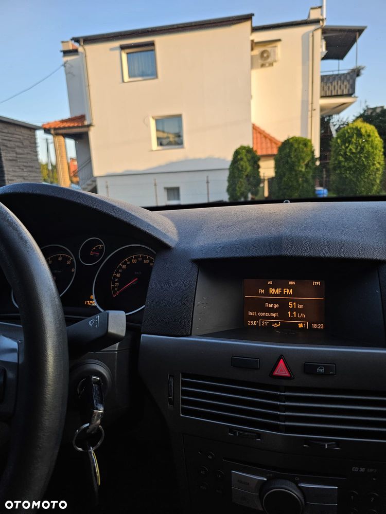 Opel Astra 1.6 - 13