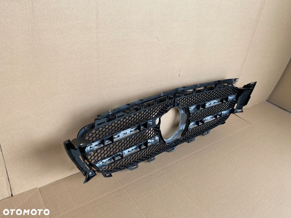 MERCEDES W213 GRILL ATRAPA A2138880123 ŁADNA - 7