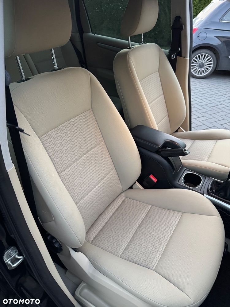 Mercedes-Benz Klasa B 180 CDI - 14