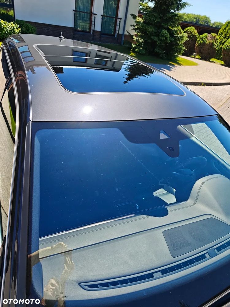 Volkswagen Arteon 2.0 TDI 4Motion R-Line DSG - 16