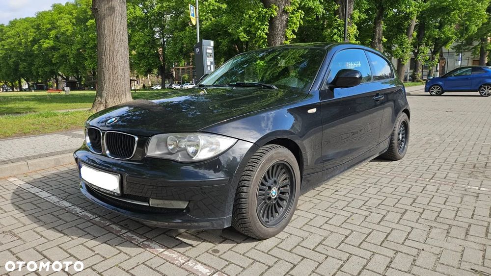 BMW Seria 1 116i - 1