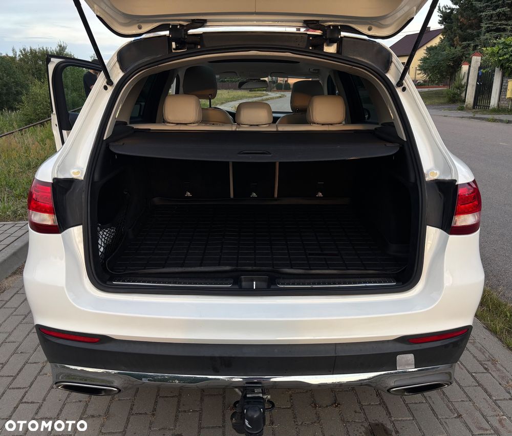 Mercedes-Benz GLC - 28