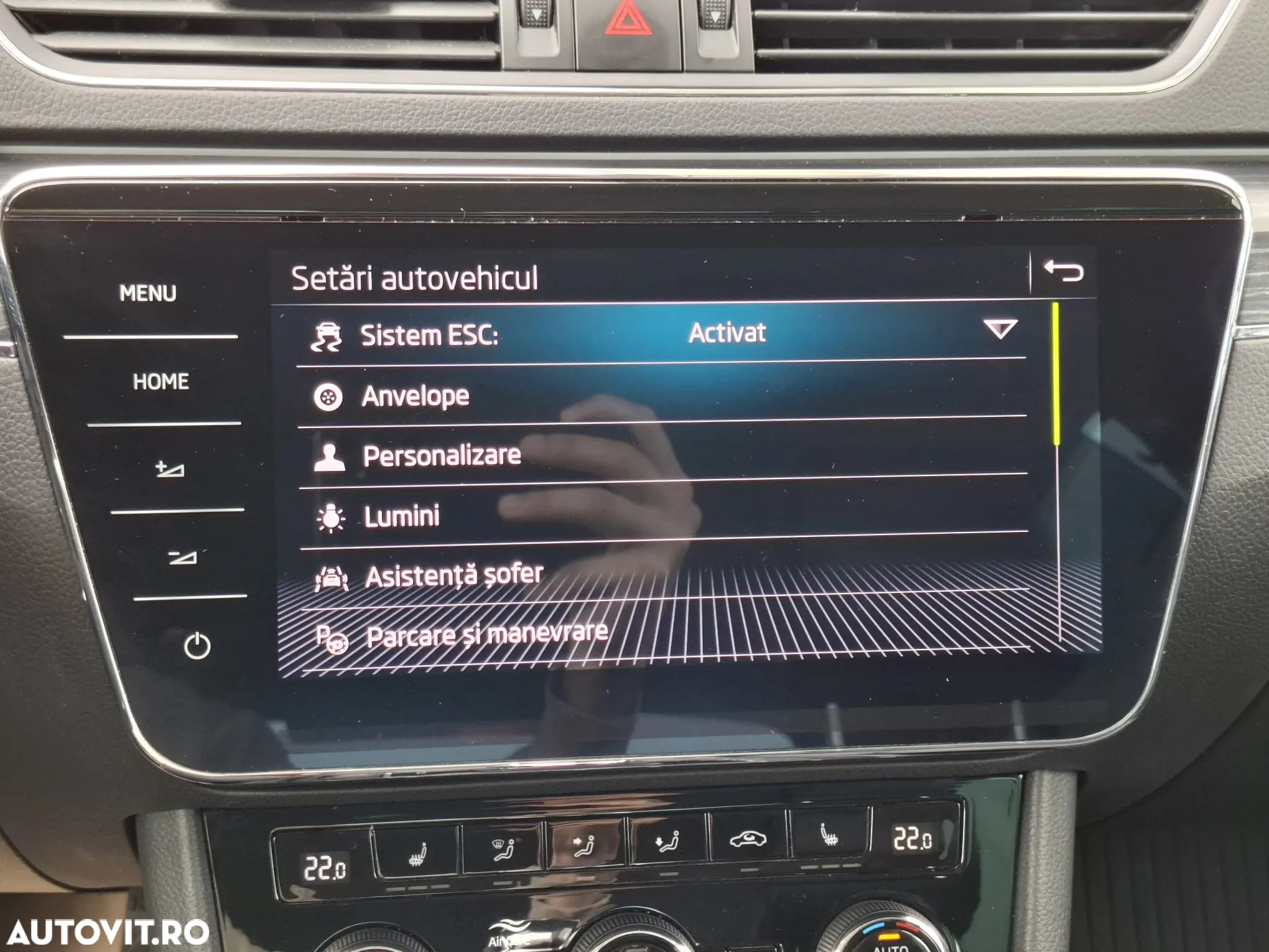 Skoda Superb 2.0 TDI 4X4 DSG Style - 27