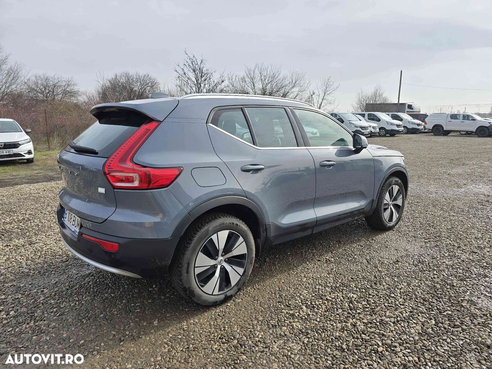 Volvo XC 40 - 3