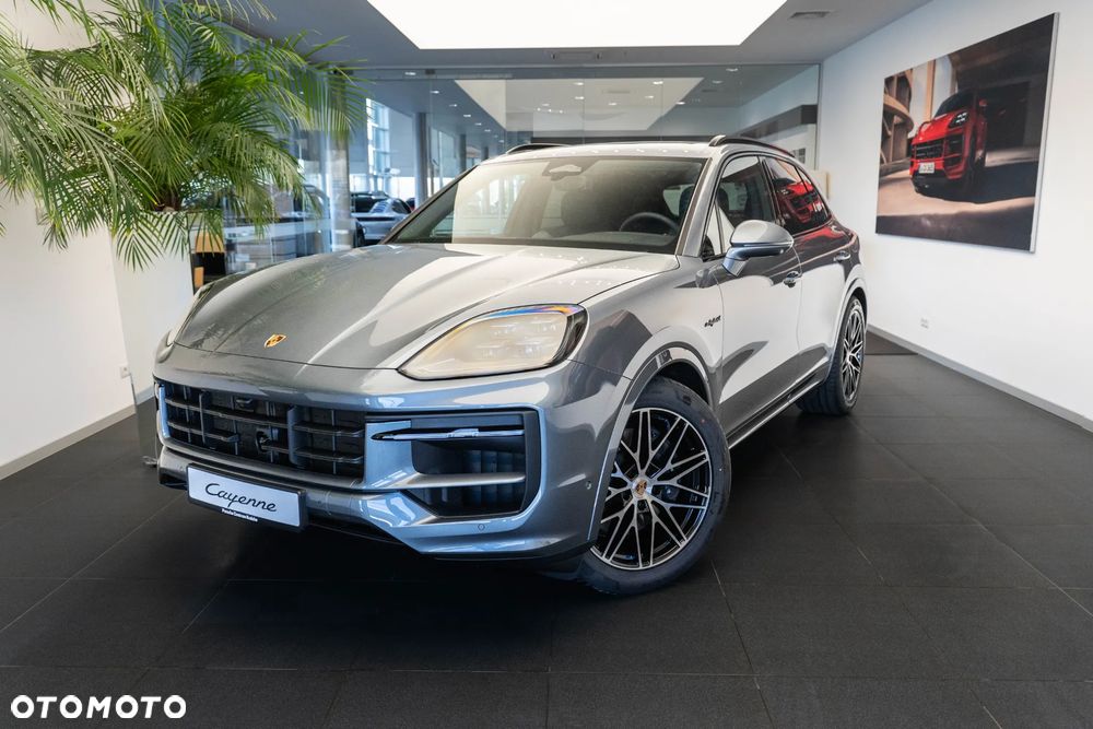 Porsche Cayenne E-Hybrid PHEV Black Edition - 1