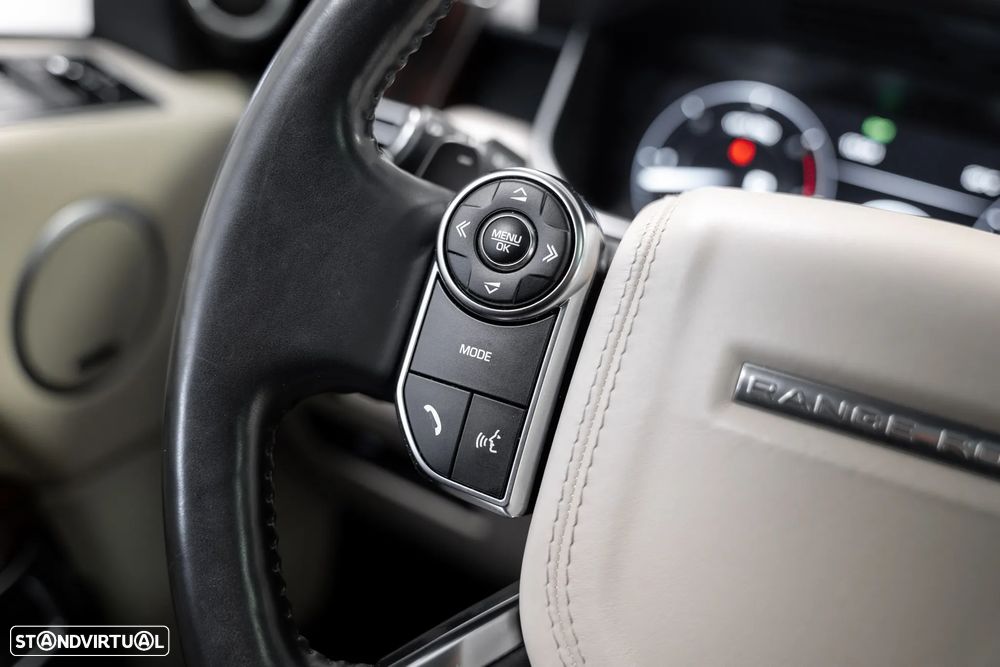 Land Rover Range Rover 4.4 SDV8 Vogue - 21