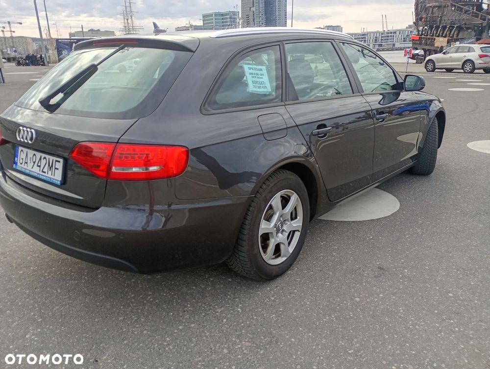 Audi A4 Avant - 5