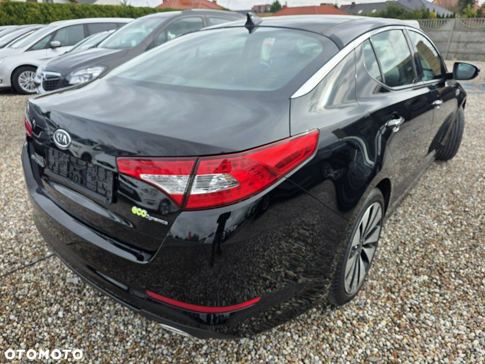 Kia Optima - 7