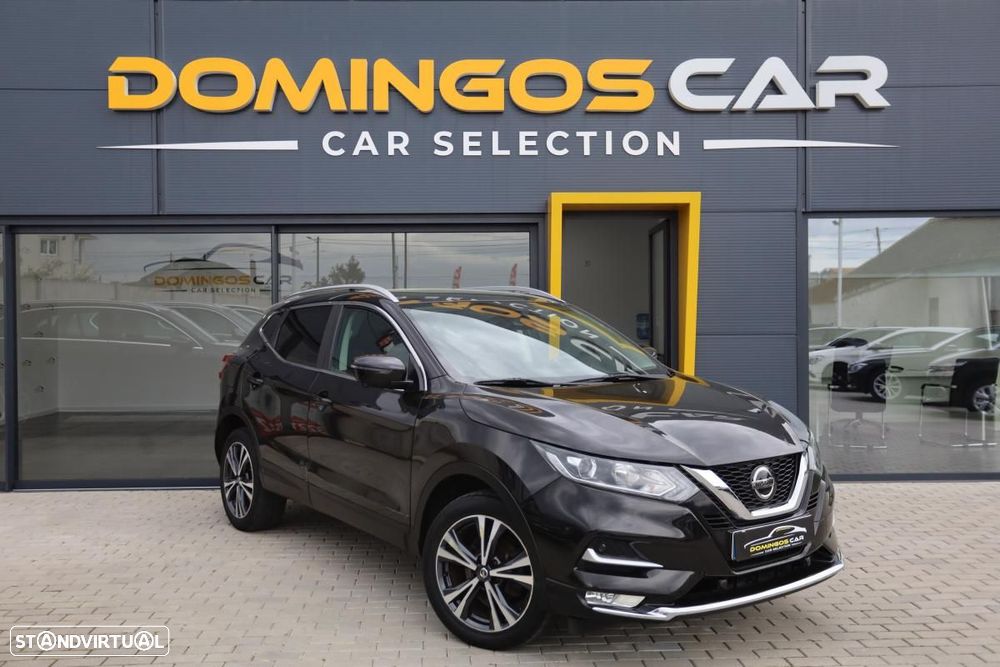Nissan Qashqai 1.5 dCi N-Connecta Led - 1