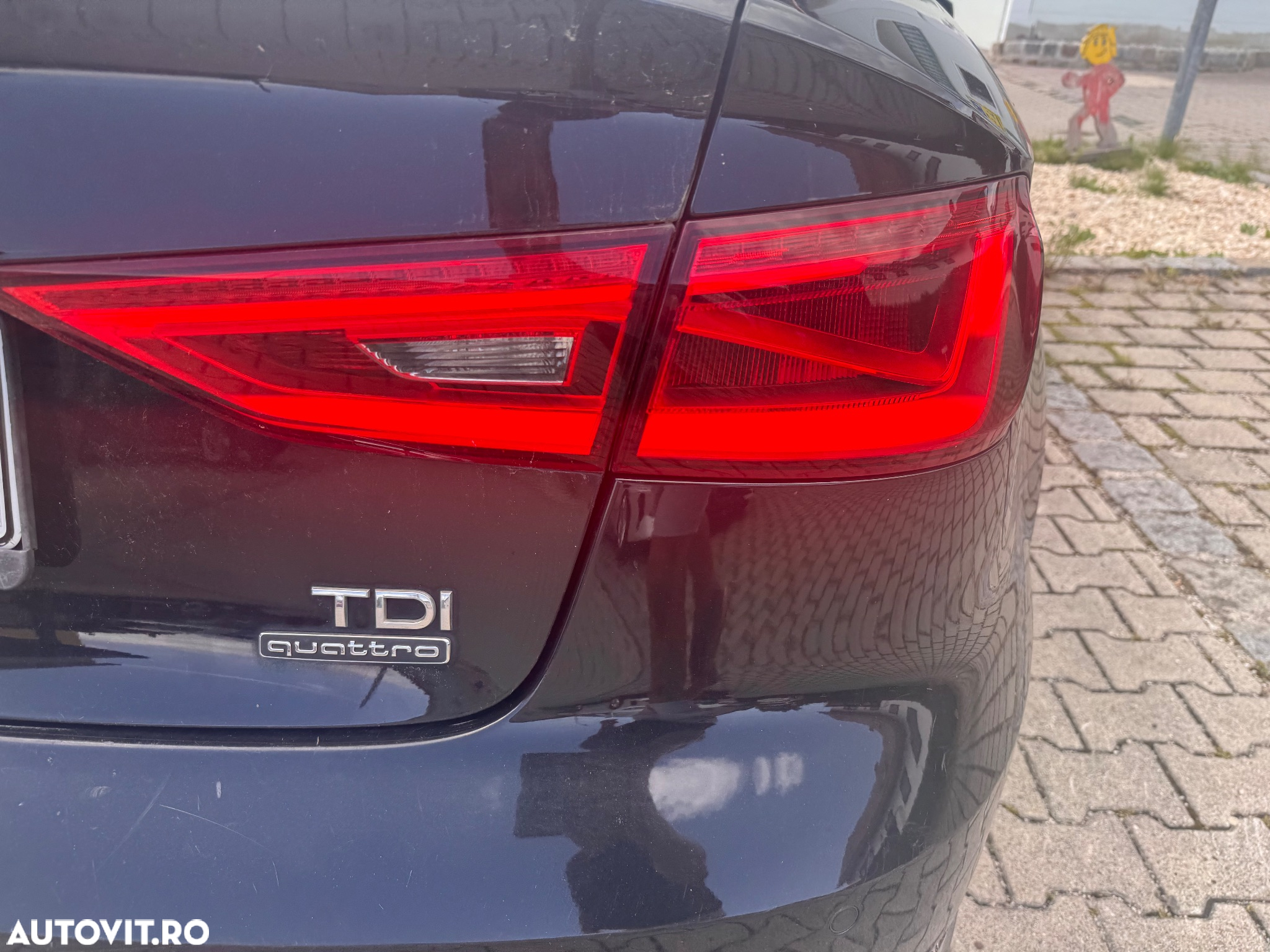 Audi A4 2.0 TDI DPF clean diesel quattro S line Sportpaket - 11